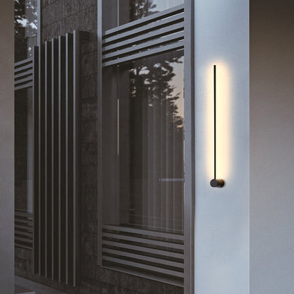 Adjustable Minimalist Linear Outdoor Wall Light Black