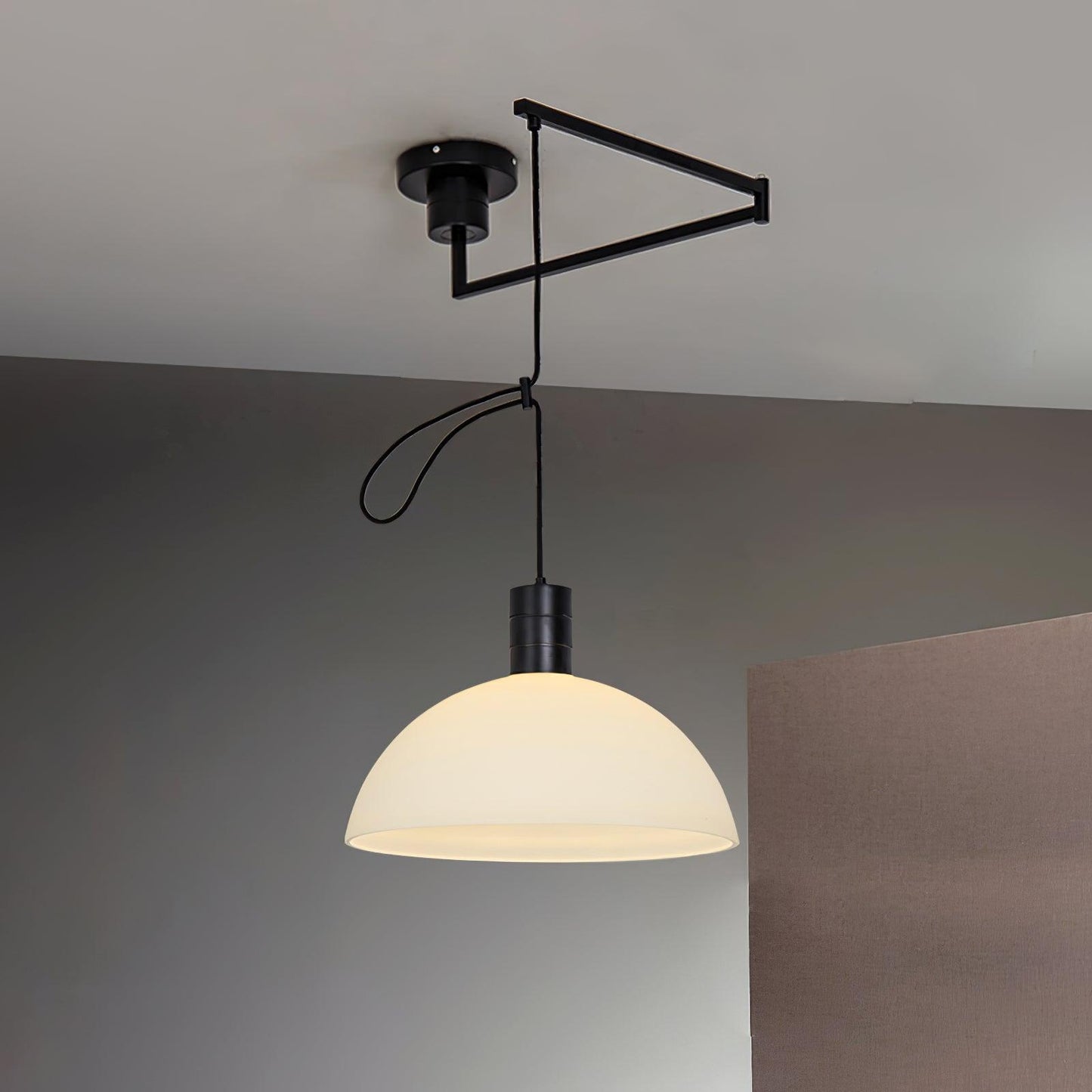 Adjustable Metal Pendant Light for Focused Illumination