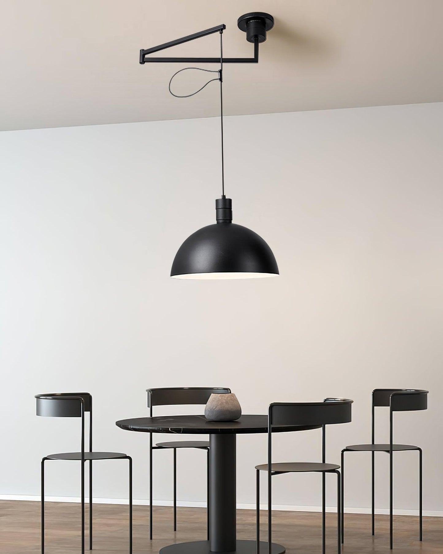Adjustable Metal Pendant Light for Focused Illumination