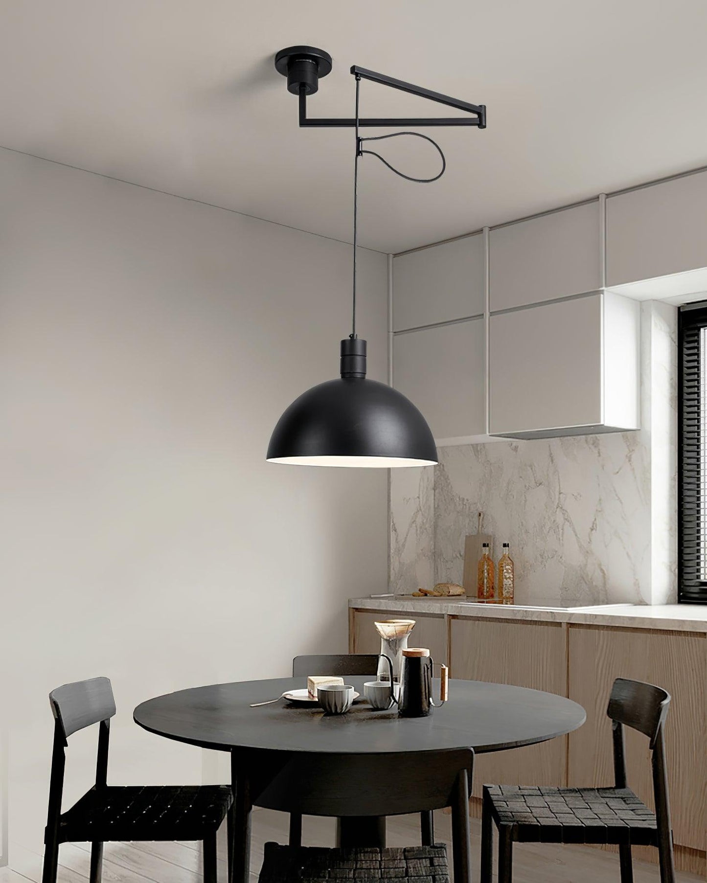 Adjustable Metal Pendant Light for Focused Illumination
