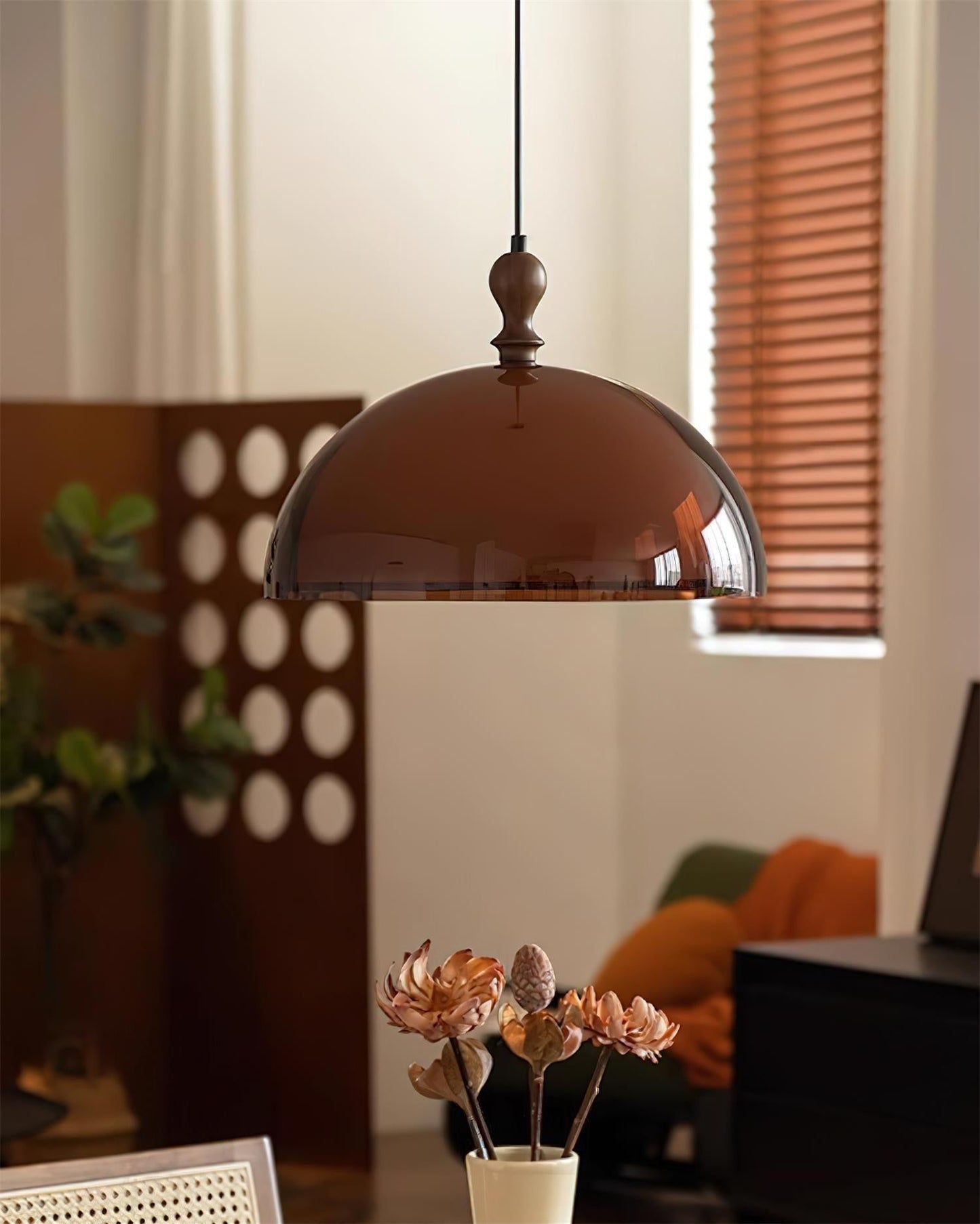 Adjustable Swing Arm Pendant Lamp With Wood Accents For Ambient Lighting