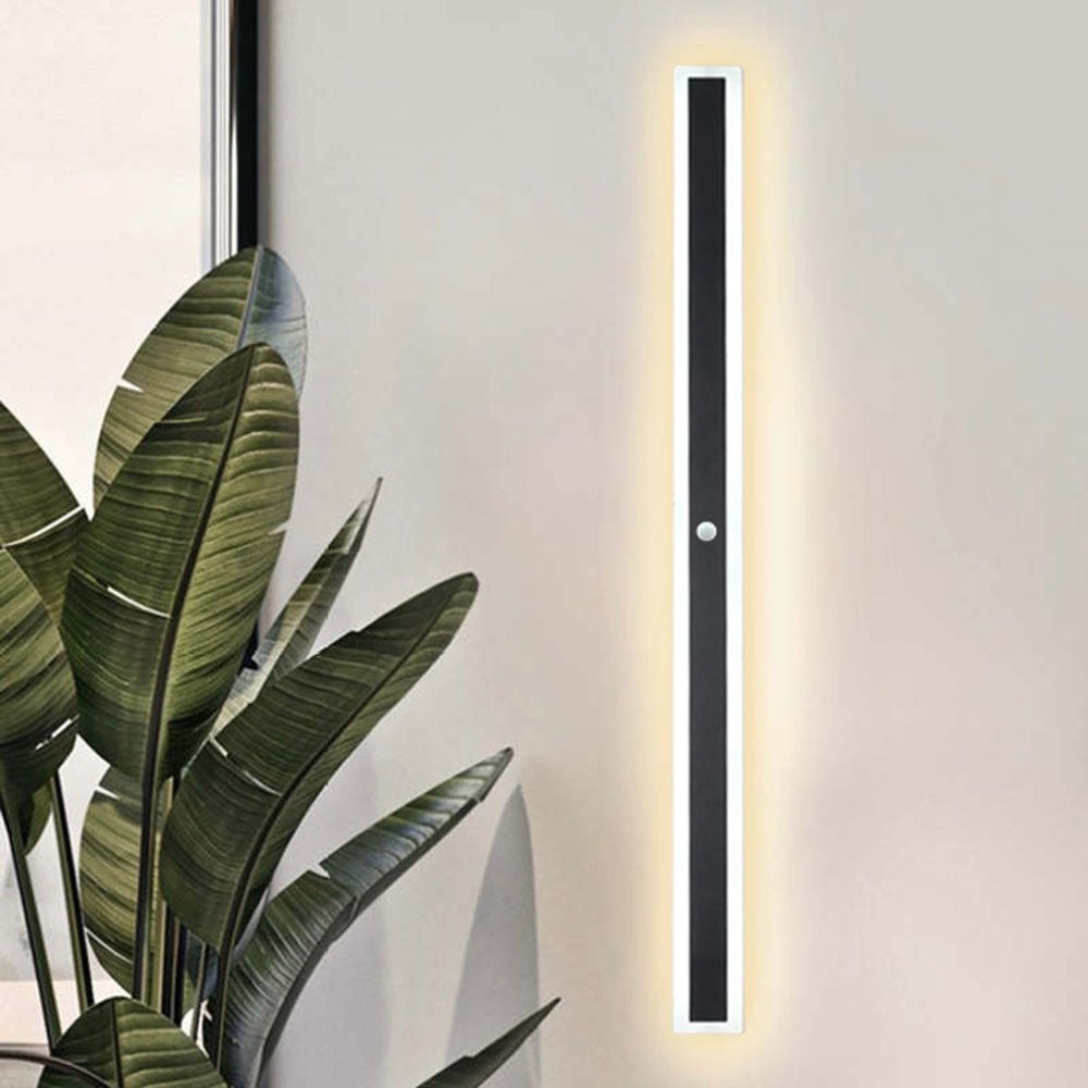 Modern LED Outdoor Wall Light | Waterproof Matte Black