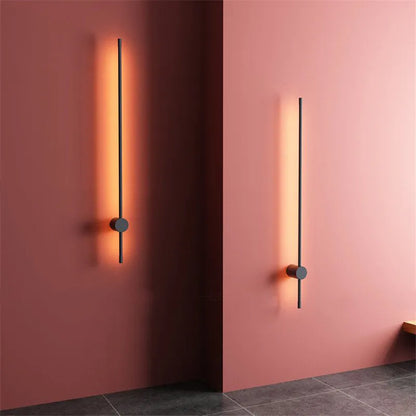 Adjustable Minimalist Linear Outdoor Wall Light Black