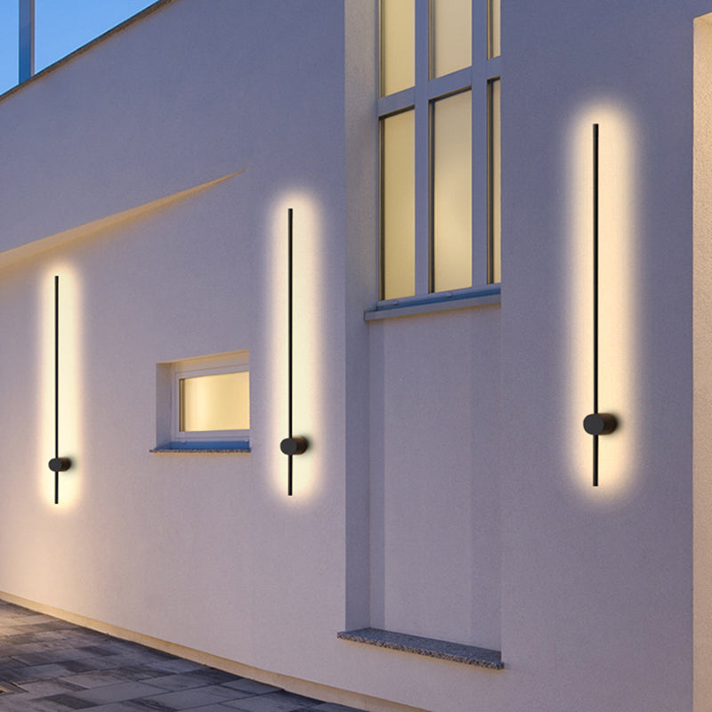 Adjustable Minimalist Linear Outdoor Wall Light Black