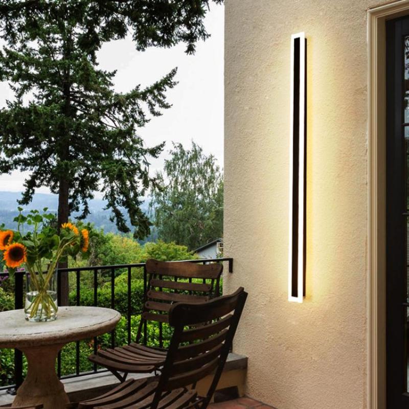 Modern LED Outdoor Wall Light | Waterproof Matte Black